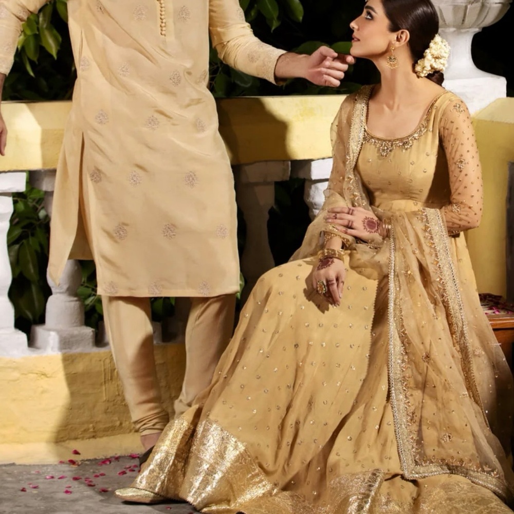 Elegant Gold Long Sleeve Dress Pakistani Indian